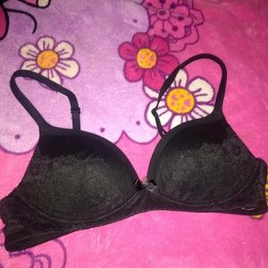 Vs bra body by Victoria no wire